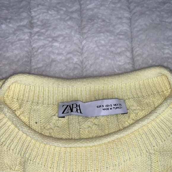 Zara cropped sweater vest - Picture 2 of 3